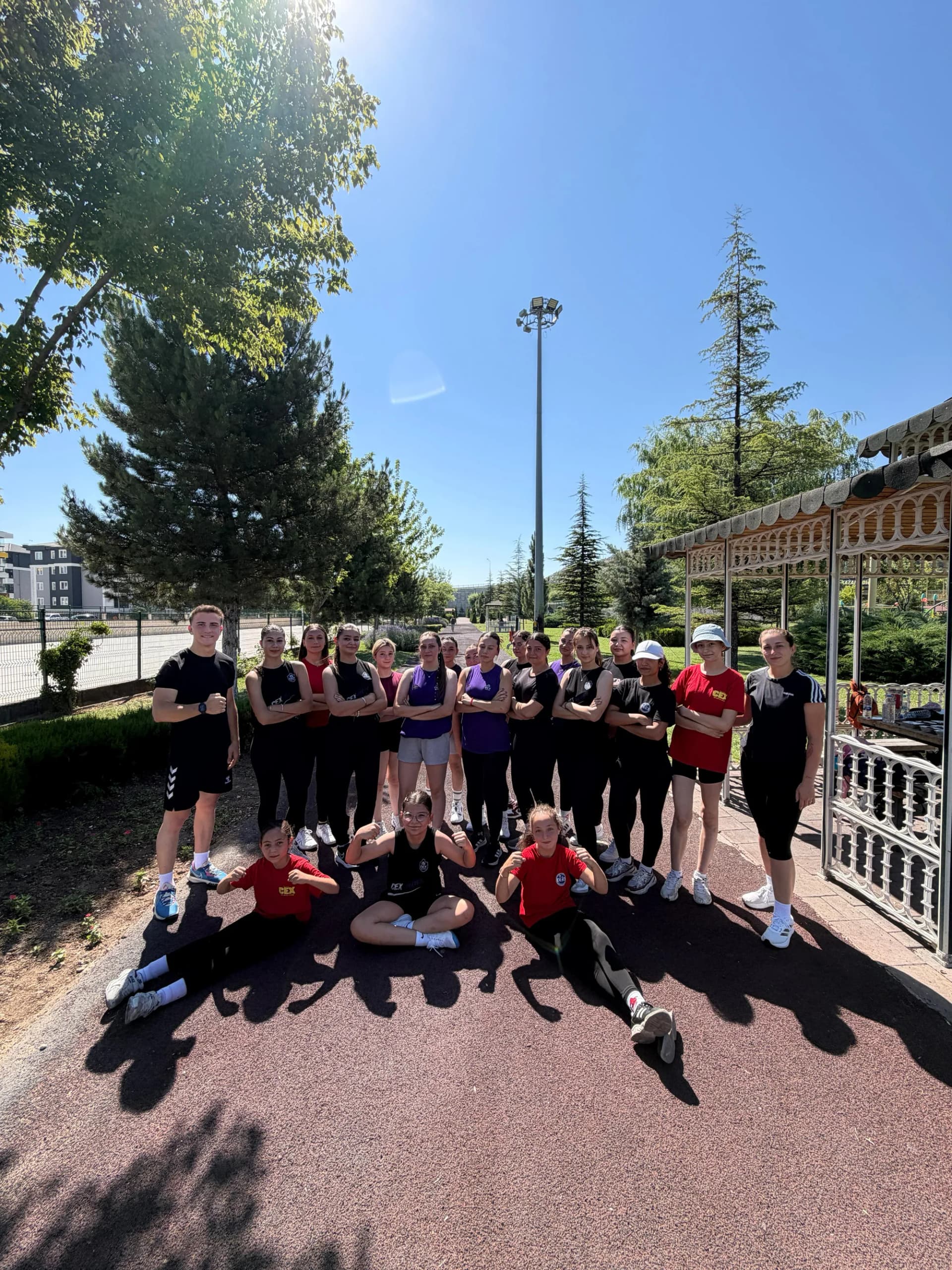 CEX Outdoor Workout — kare 4